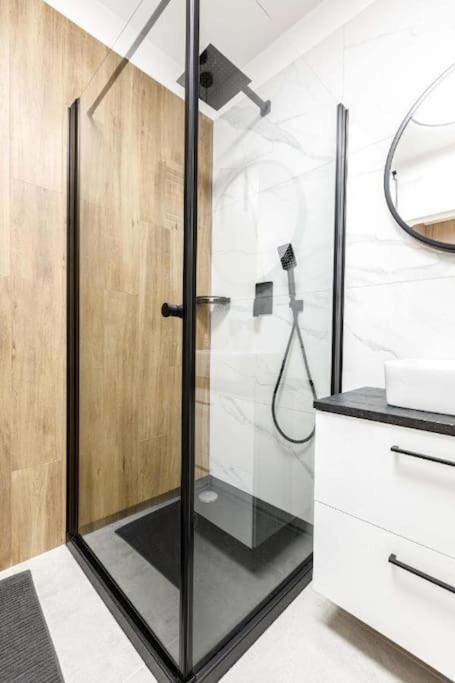 Golden Apartments Wroclaw - Cozy Studio- Odra River&Ksiecia Witolda מראה חיצוני תמונה
