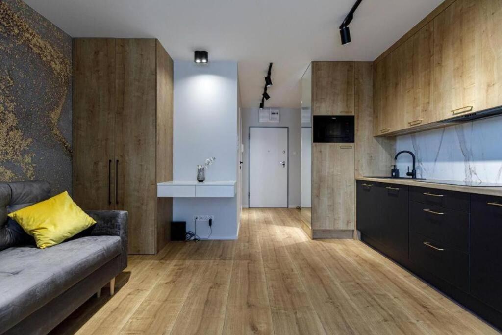 Golden Apartments Wroclaw - Cozy Studio- Odra River&Ksiecia Witolda מראה חיצוני תמונה