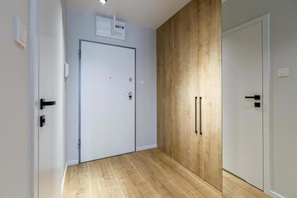 Golden Apartments Wroclaw - Cozy Studio- Odra River&Ksiecia Witolda מראה חיצוני תמונה